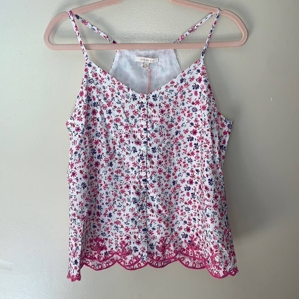 Skies Are Blue NWT floral Top | Small